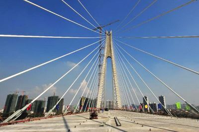 �人���߳�������